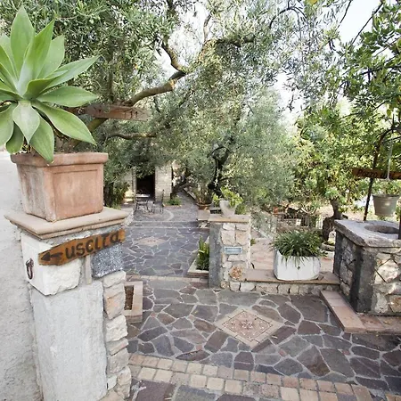 ホテル Arenauta ガエータ