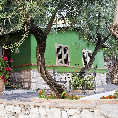 Arenauta Hotel