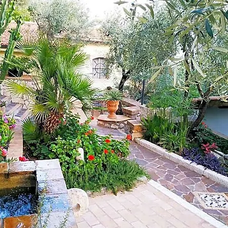 Hotel Arenauta 2*