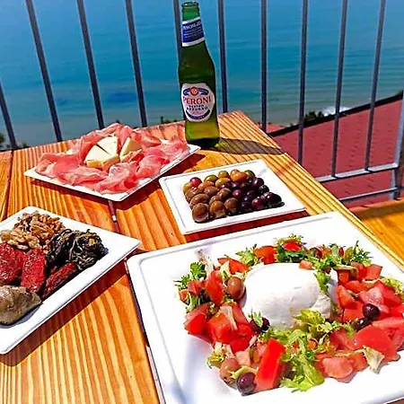 Arenauta جنوى